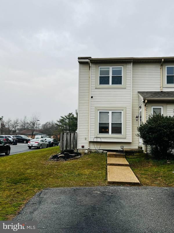 9 AIDONE DR, New Castle, DE 19720