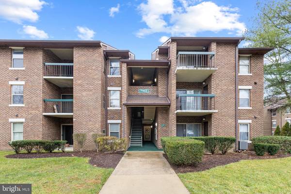 7902 CORIANDER DR #301, Gaithersburg, MD 20879