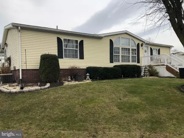 42 CHRISTY LN, Lititz, PA 17543