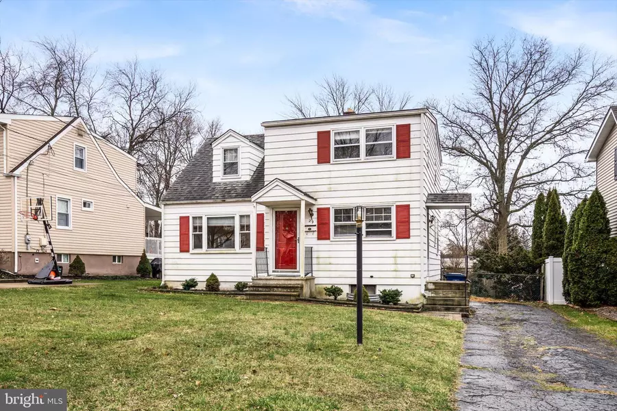 29 GEDNEY RD, Lawrence, NJ 08648