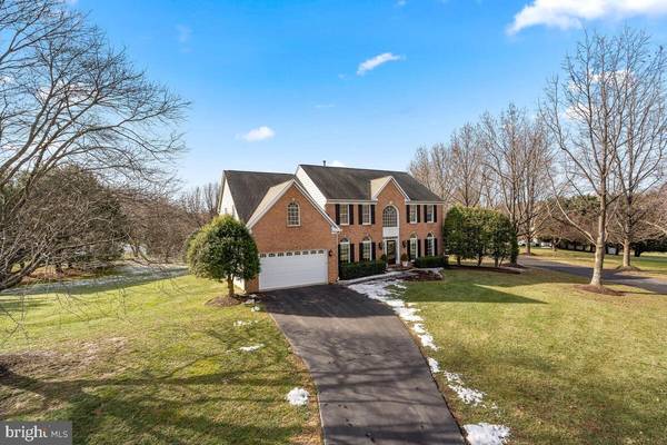 Darnestown, MD 20878,15002 WHITETAIL WAY