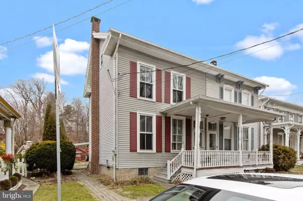 Belvidere, NJ 07823,327 WATER ST