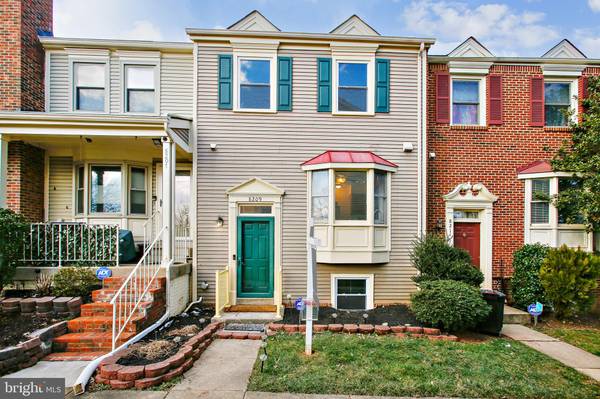 8209 ROXBURY DR, Alexandria, VA 22309