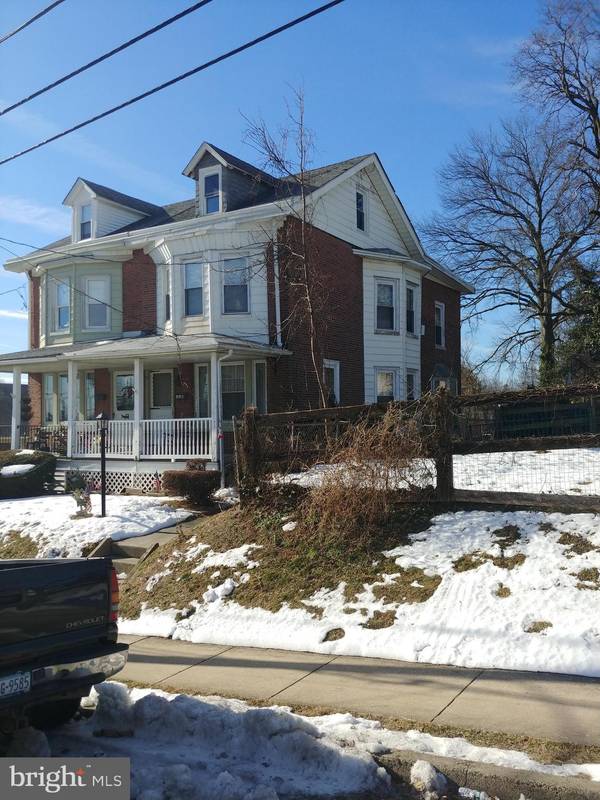 Clifton Heights, PA 19018,110 WALNUT ST