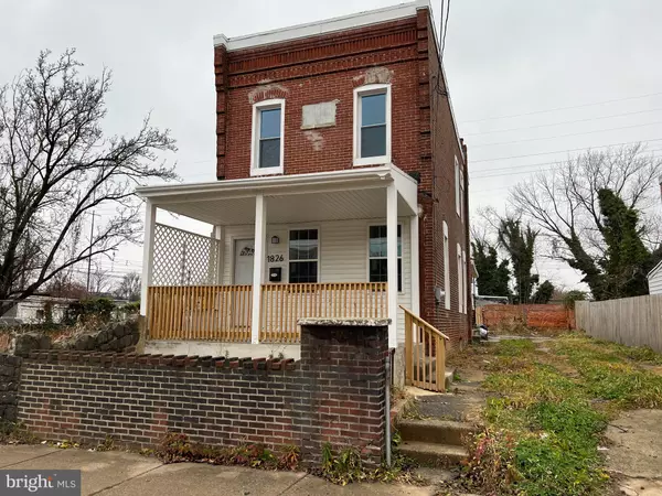 1826 W 4TH ST, Chester, PA 19013