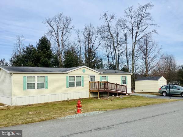 158 ANGEL DR, New Ringgold, PA 17960