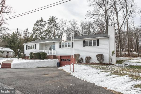 Perkiomenville, PA 18074,104 BAVINGTON RD