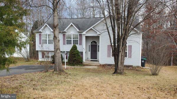 43 CHERRY LAUREL DRIVE, Fredericksburg, VA 22405