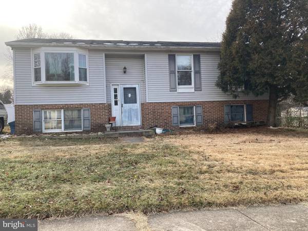 12151 BUTTONWOOD LN, Baltimore, MD 21220