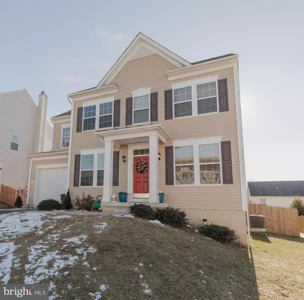 83 BUGATTI CT, Inwood, WV 25428