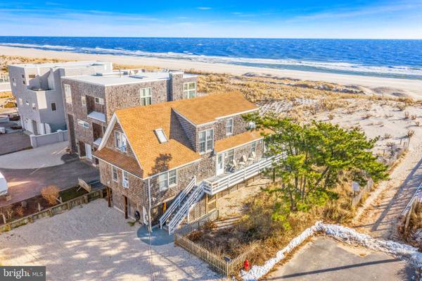 209 E 33RD ST, Long Beach Township, NJ 08008