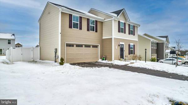 216 SALIDA TRL, Martinsburg, WV 25403