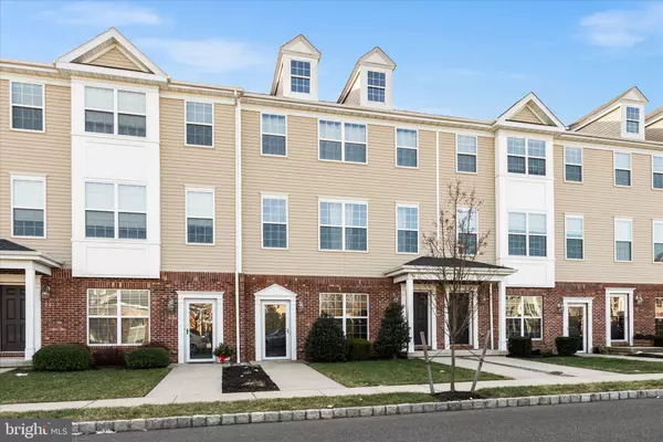 20 CANAL CROSSING, Burlington, NJ 08016