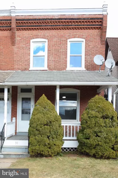 31 E 2ND ST, Lansdale, PA 19446