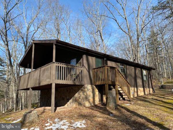 697 COVE CREEK ROAD, Baker, WV 26801