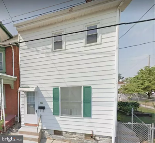 233 GUILFORD ST, Lebanon, PA 17046