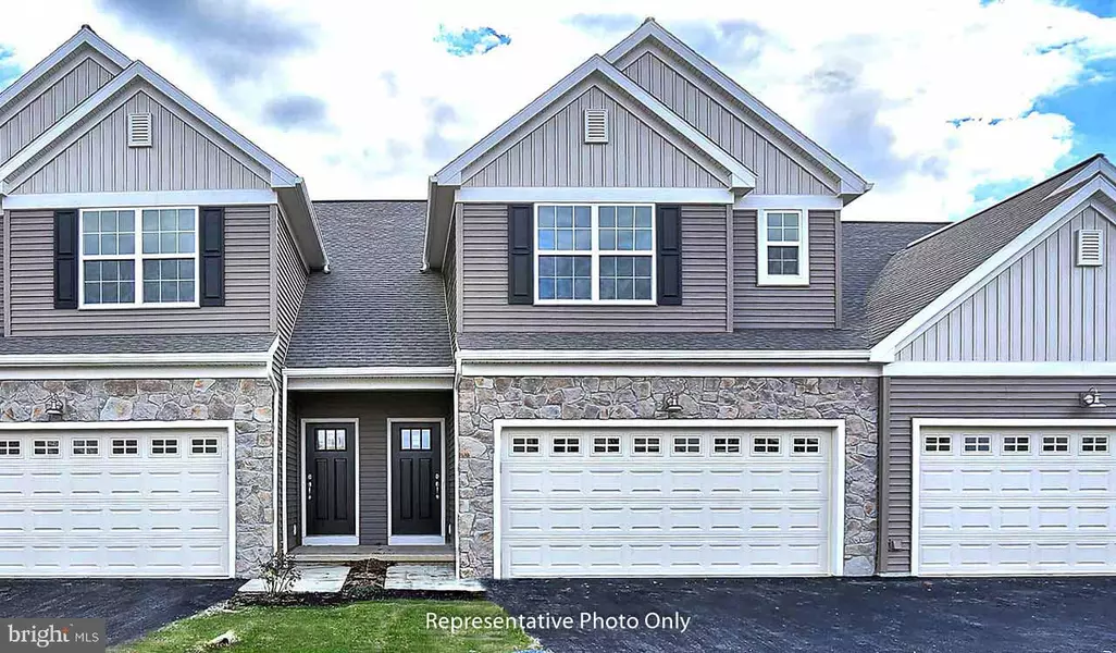 1803 SHADY LN, Mechanicsburg, PA 17055