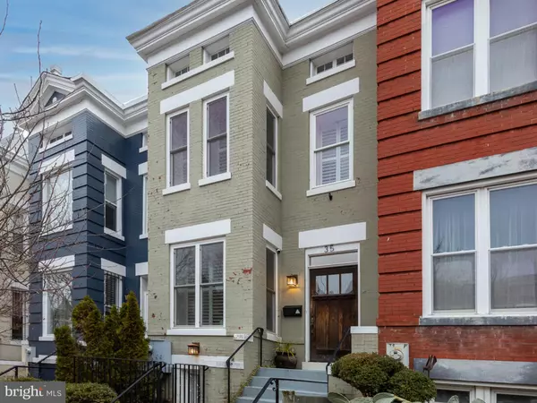 35 SEATON PL NW, Washington, DC 20001
