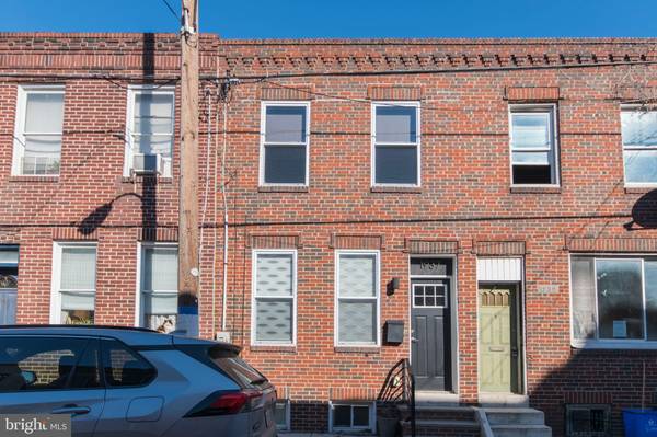 1937 MOUNTAIN ST, Philadelphia, PA 19145