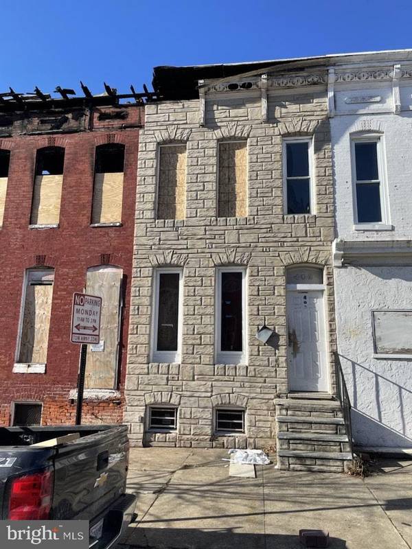 402 S PULASKI ST, Baltimore, MD 21223