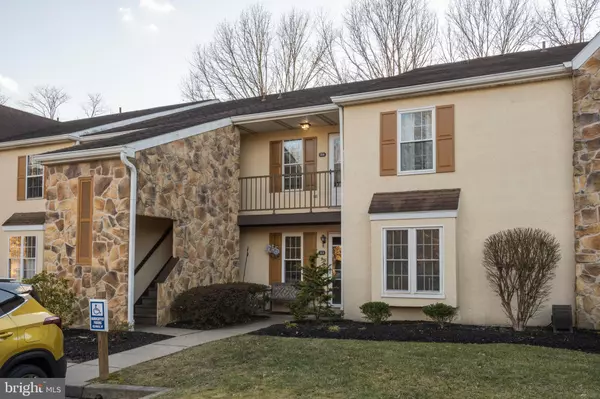 314 VALLEY STREAM LN, Chesterbrook, PA 19087