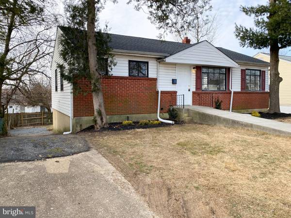 22 CHESTERFIELD DR, New Castle, DE 19720