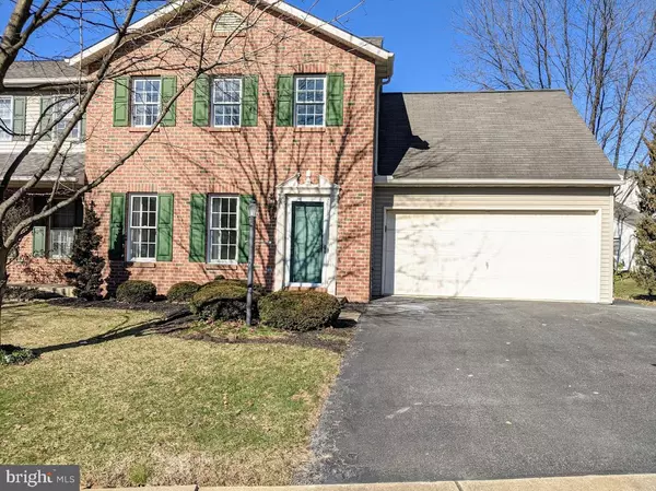 Ephrata, PA 17522,61 CLOVER CT