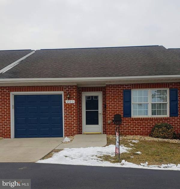 223 SUNBROOK LN #74, Hagerstown, MD 21742