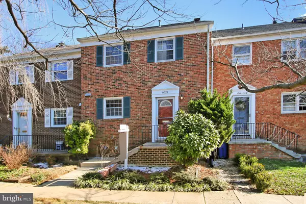 6028 HARDWICK PL, Falls Church, VA 22041
