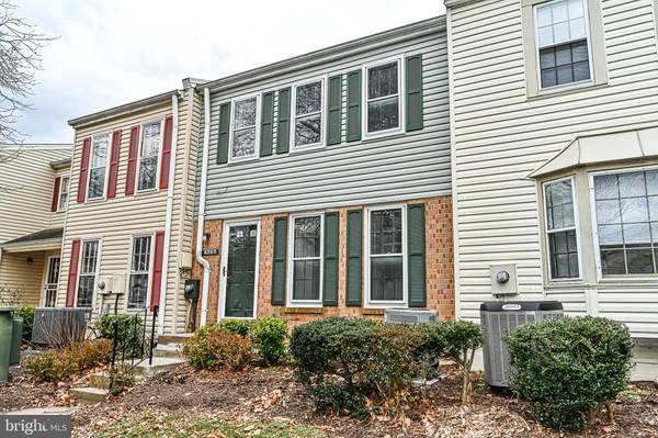 6350 PINE VIEW CT #64B, Burke, VA 22015