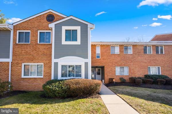 303-A MULBERRY CV, Mount Laurel, NJ 08054