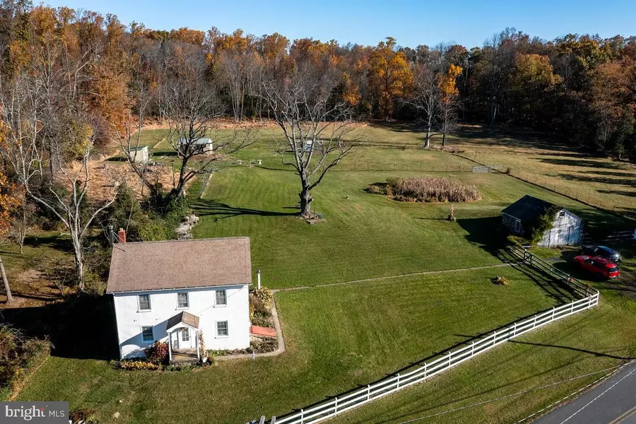 2381 LITTLE RD, Perkiomenville, PA 18074