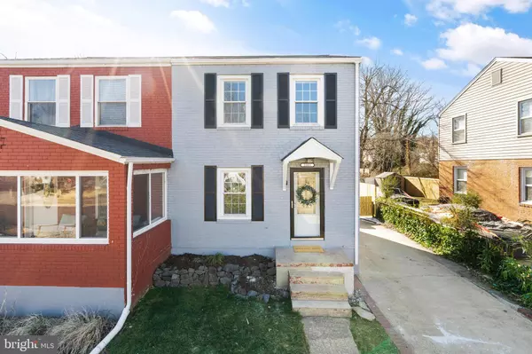 2261 ARLINGTON TER, Alexandria, VA 22303