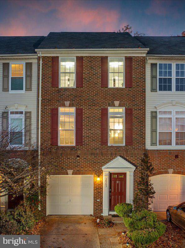 2963 HUNTINGTON GROVE SQ, Alexandria, VA 22306