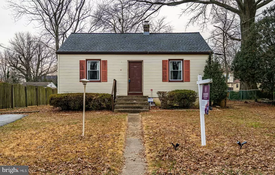 8 GARRETT RD, Wilmington, DE 19809