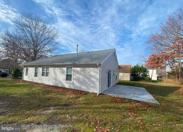 Barnegat, NJ 08005,30 HEMLOCK DR