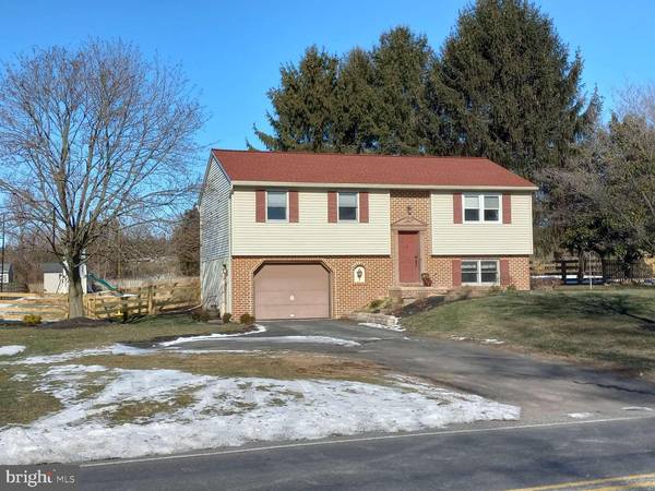 2148 DEODATE RD, Elizabethtown, PA 17022