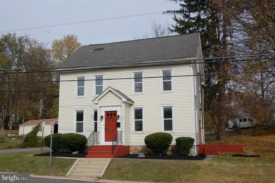 13 N MORRIS ST, Shippensburg, PA 17257