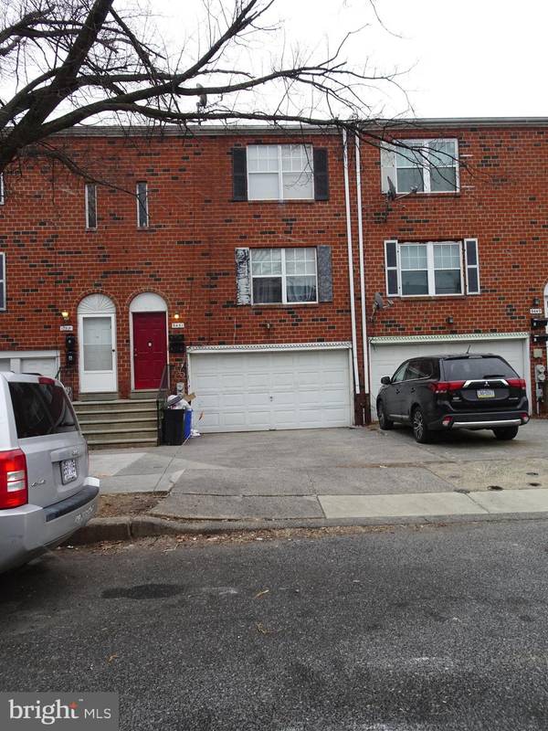 9451 WOODBRIDGE RD, Philadelphia, PA 19114