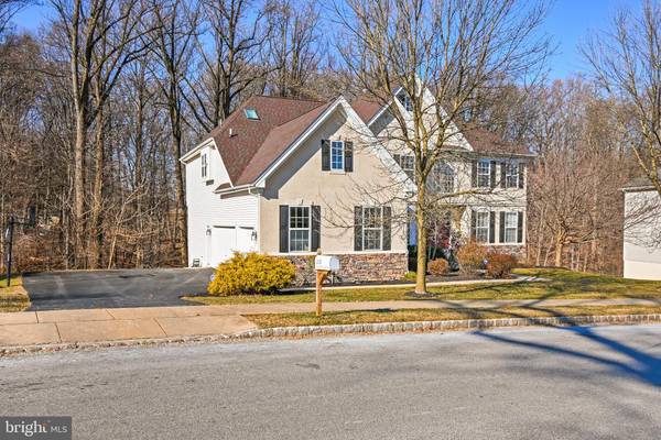 Avondale, PA 19311,113 CANDLEWYCK DR