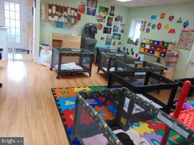 Lancaster, PA 17602,39 N BROAD ST