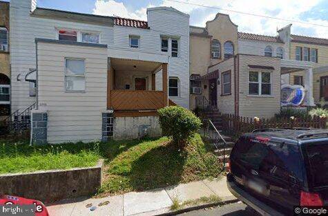 6958 CLINTON RD, Upper Darby, PA 19082