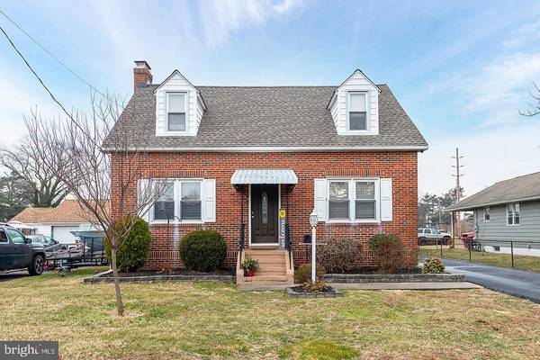 37 N ORCHARD ST, Gibbstown, NJ 08027