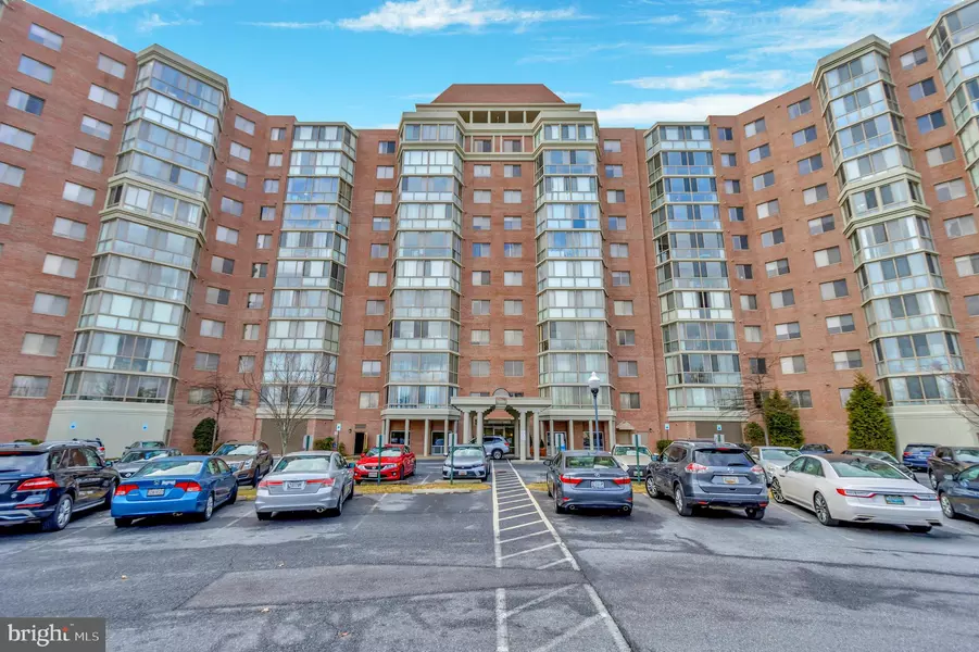 3210 N LEISURE WORLD BLVD #817, Silver Spring, MD 20906