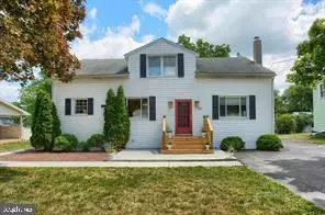 215 CAVALRY RD, Carlisle, PA 17013