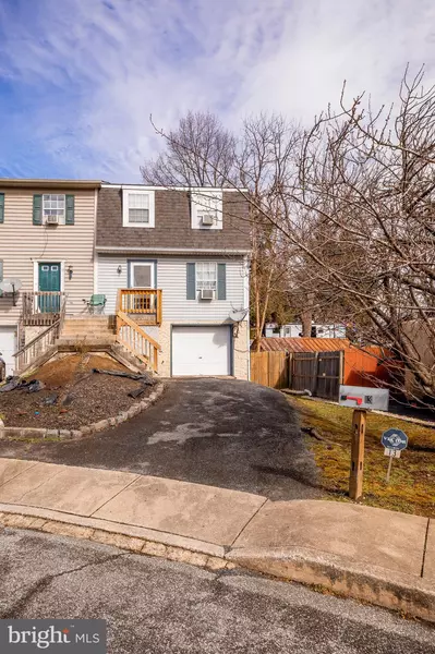 13 BRANDON CT, Lancaster, PA 17603