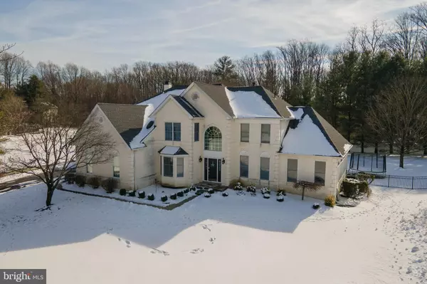 Newtown Square, PA 19073,2 HEATHER WAY