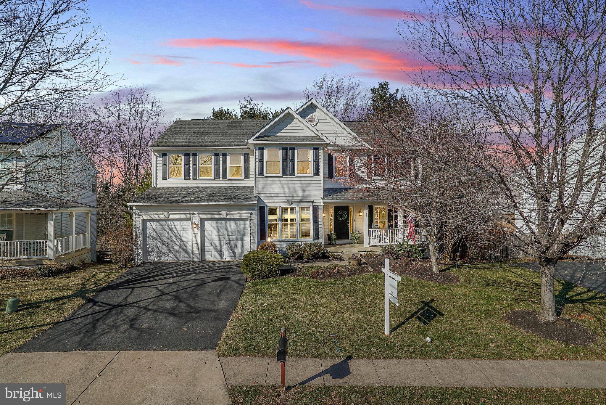 241 E SKYLINE DR, Purcellville, VA 20132
