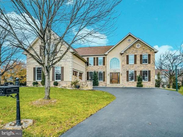 6 BARN OWL CT, Phoenixville, PA 19460