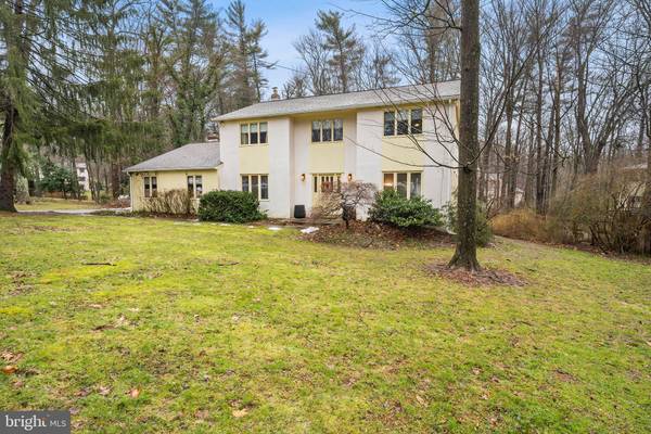 3207 GOSHEN RD, Newtown Square, PA 19073